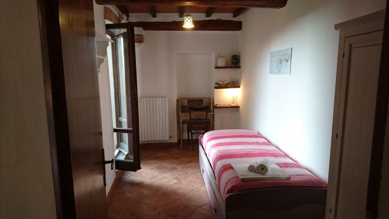 Holiday House Montepulciano - La Piana Exterior foto